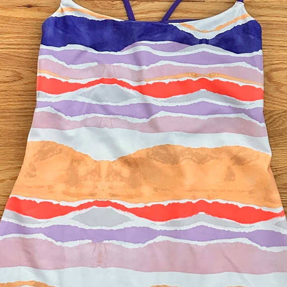 Lululemon NWOT Dancing Warrior Tank (8) - Picture 6 of 14
